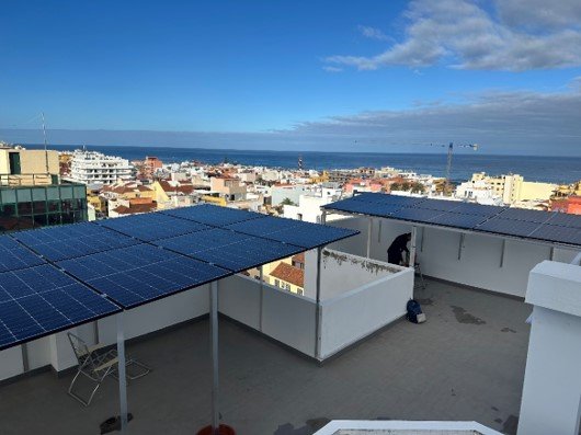 mayara en construcción